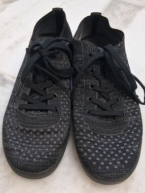 SUAVS The Zilker Black Knit Shoes Size 9 Womens